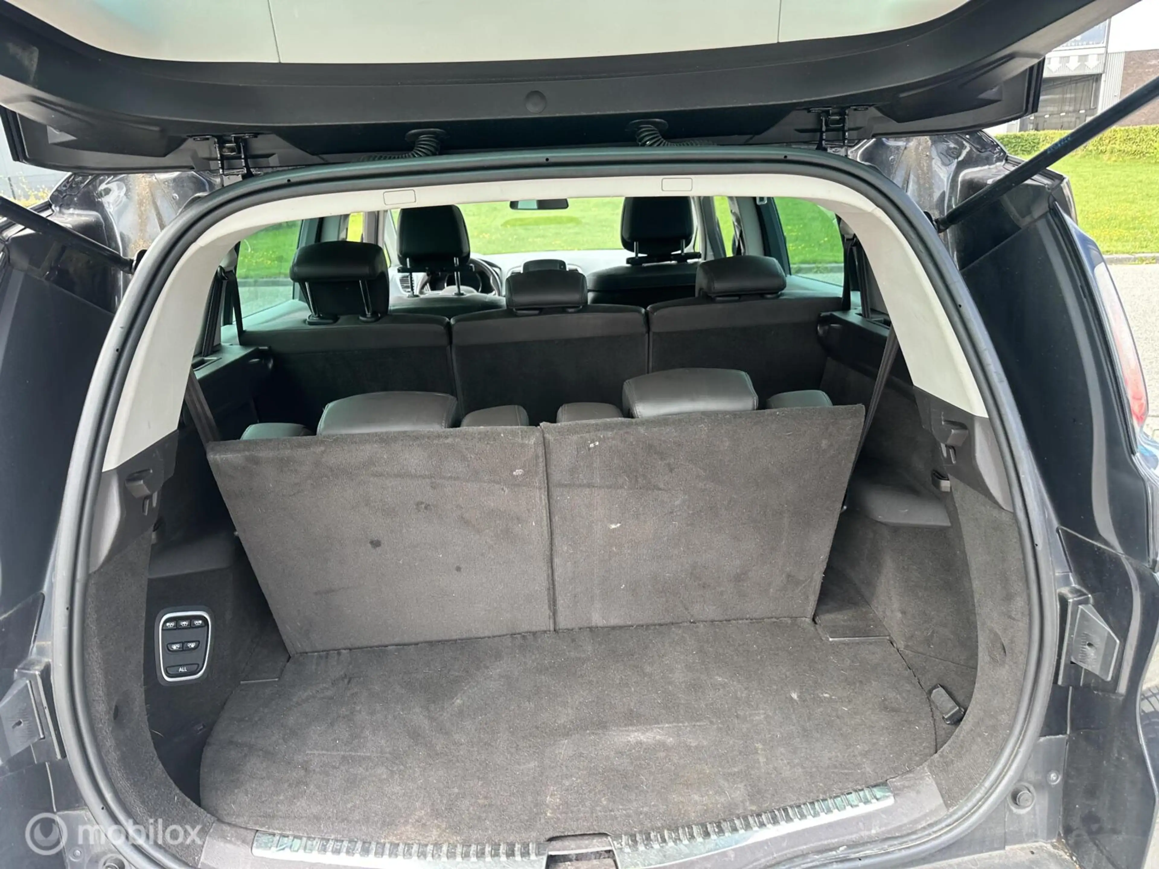 Renault Espace 1.6 dCi Dynamique7p. panormadak — photo 10