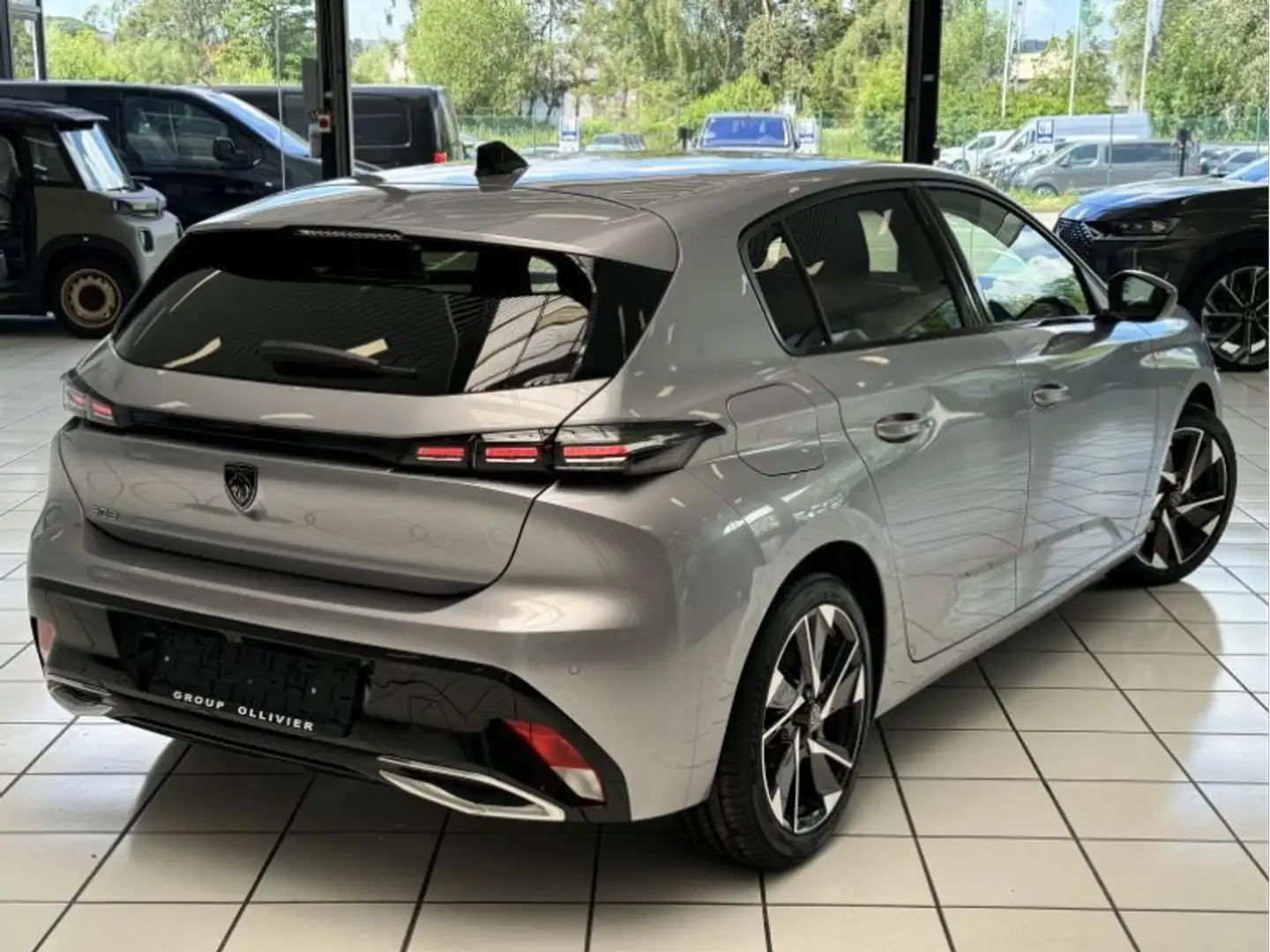 Peugeot 308 *** 308 Allure *** Grau - 2