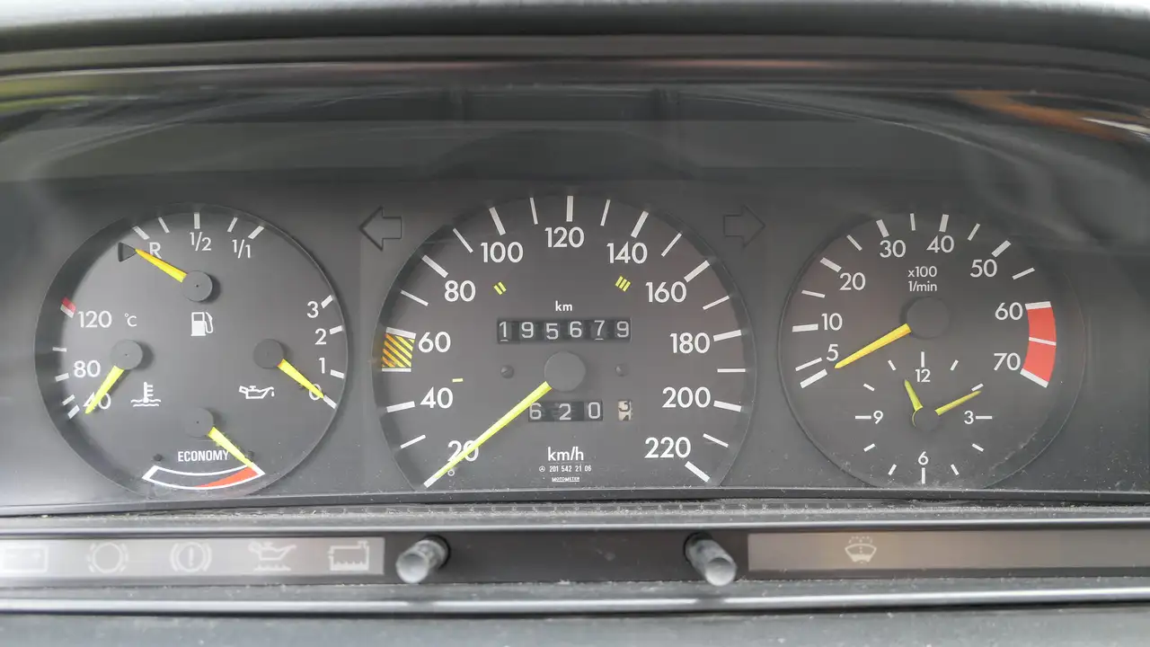 Mercedes-Benz 190, foto 5