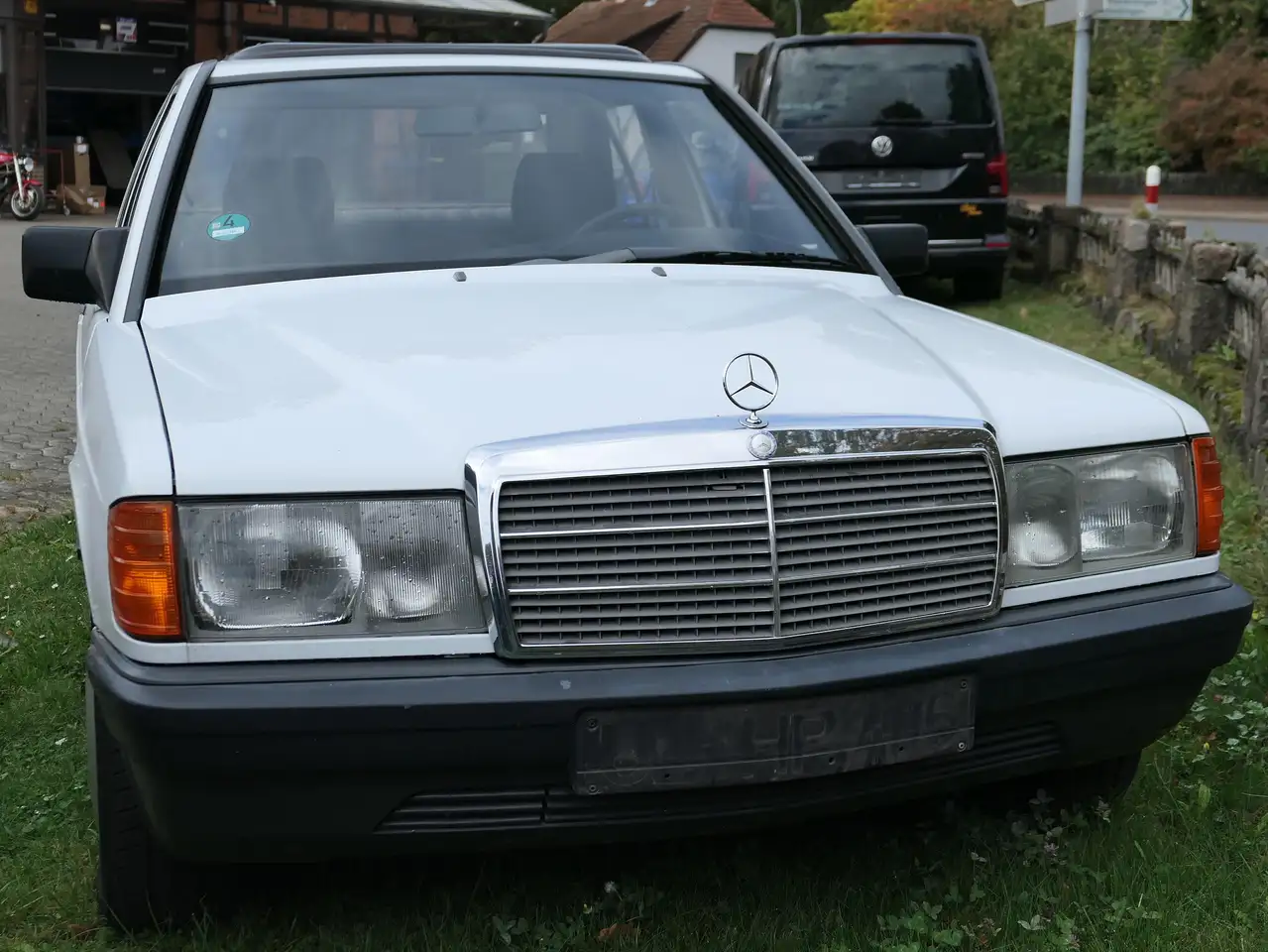 Mercedes-Benz 190, foto 1