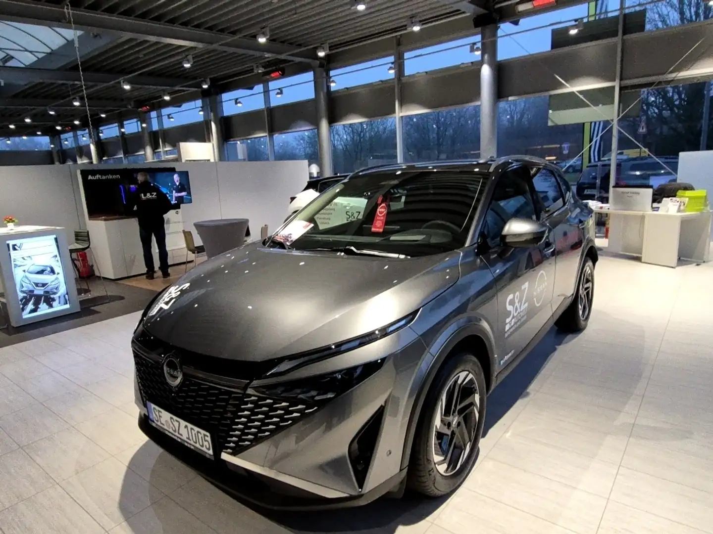 Nissan Qashqai N-Connecta ePOWER 190PS Autom. Hybrid Grigio - 2