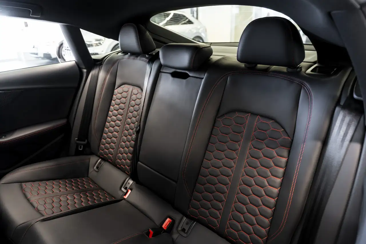 Audi RS5 снимка Audi RS5