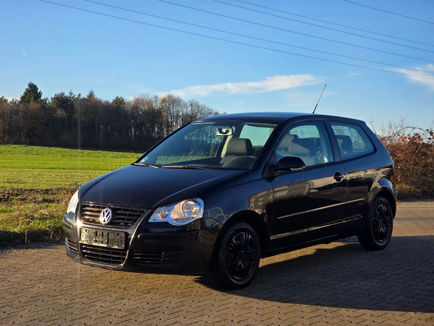 Volkswagen Polo Comfortline Schwarz - 1