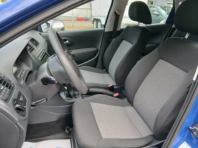 Volkswagen Polo view 11
