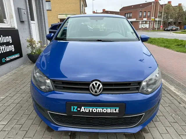 Volkswagen Polo view 3