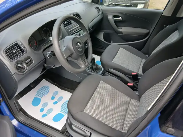 Volkswagen Polo view 10