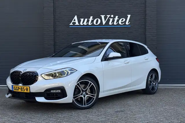 BMW 118 1-serie 118i Sportline | Sportleder | Comfort Acce