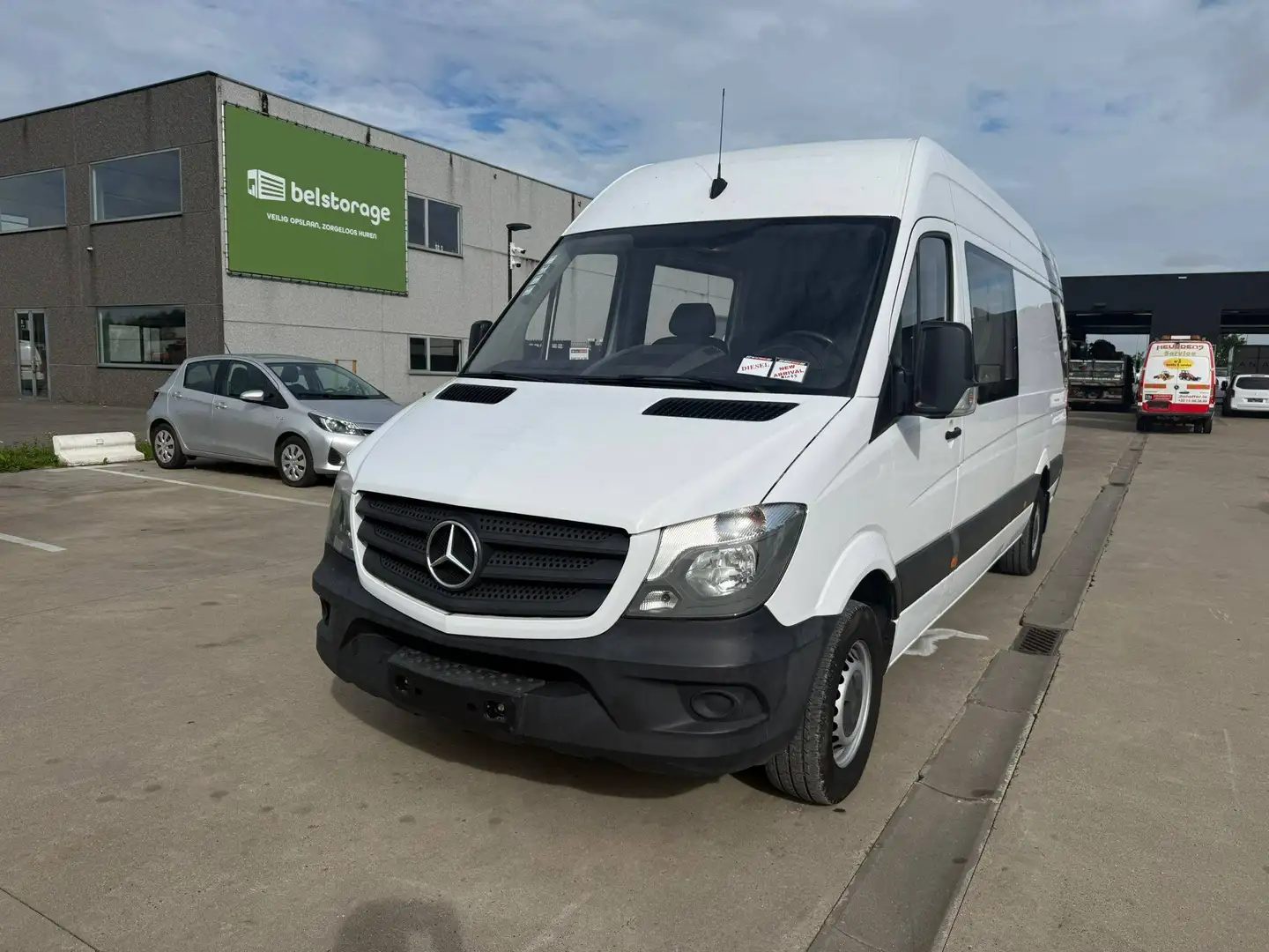 mercedes-benz sprinter