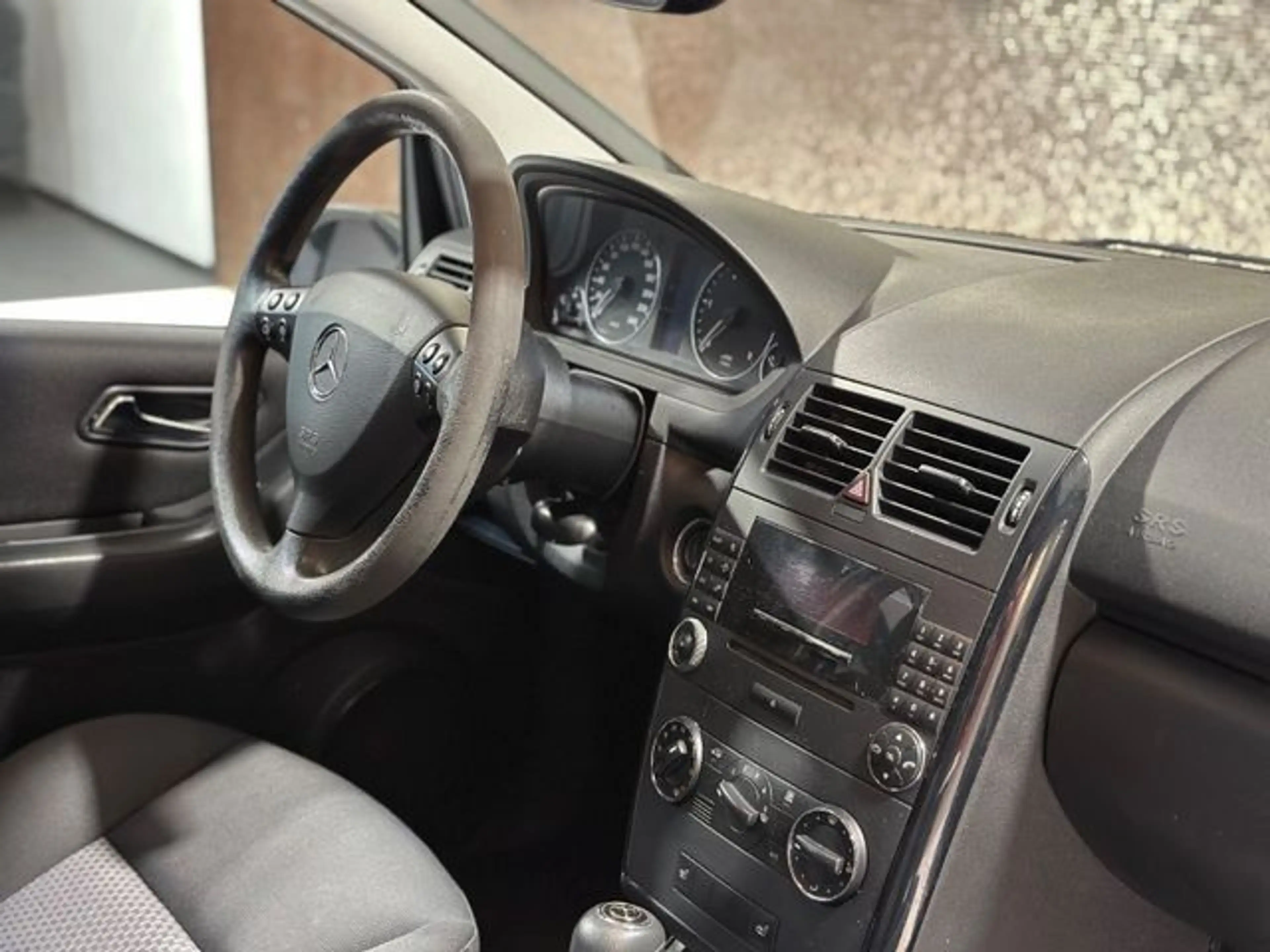 Mercedes-Benz A 180 CDI Aut. * SHZ * KLIMA * SERVICE NEU * — photo 11