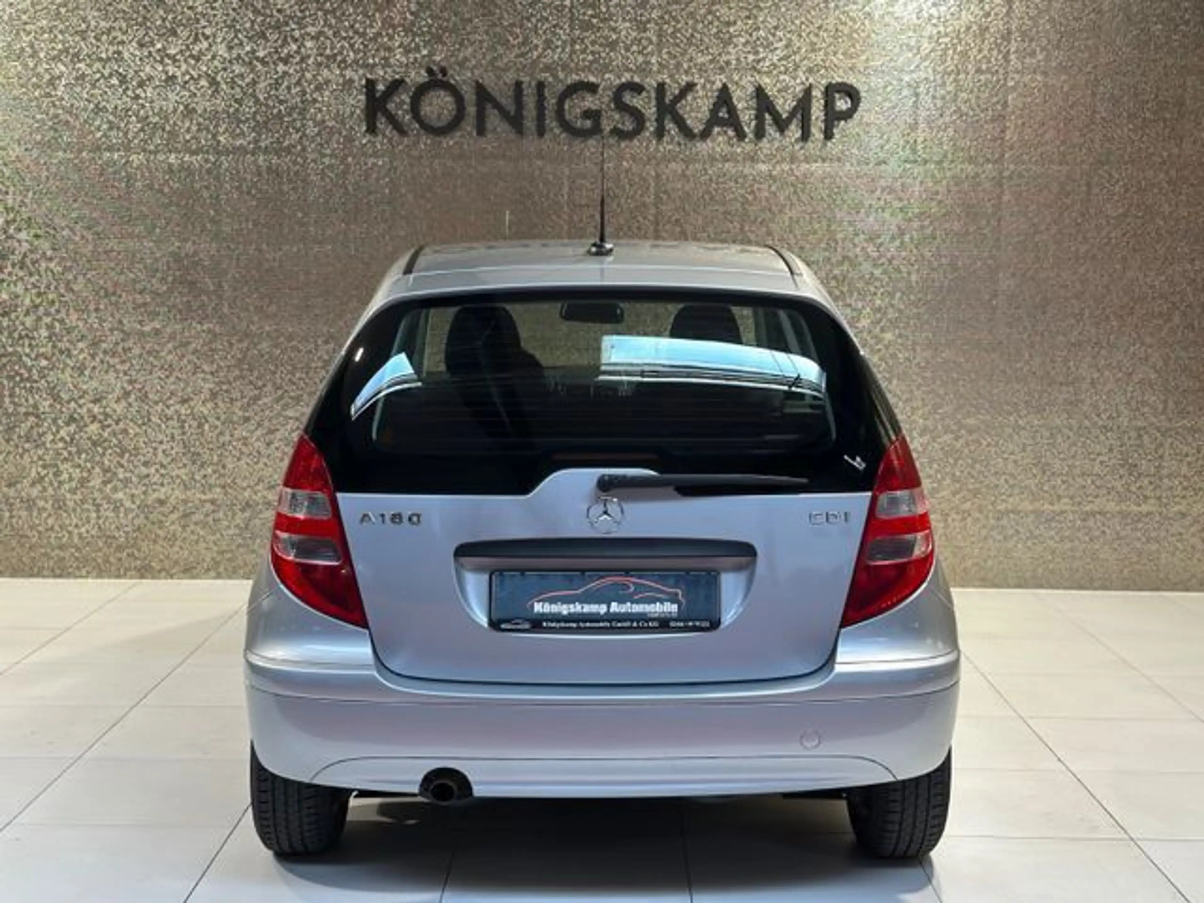 Mercedes-Benz A 180 CDI Aut. * SHZ * KLIMA * SERVICE NEU * — photo 3