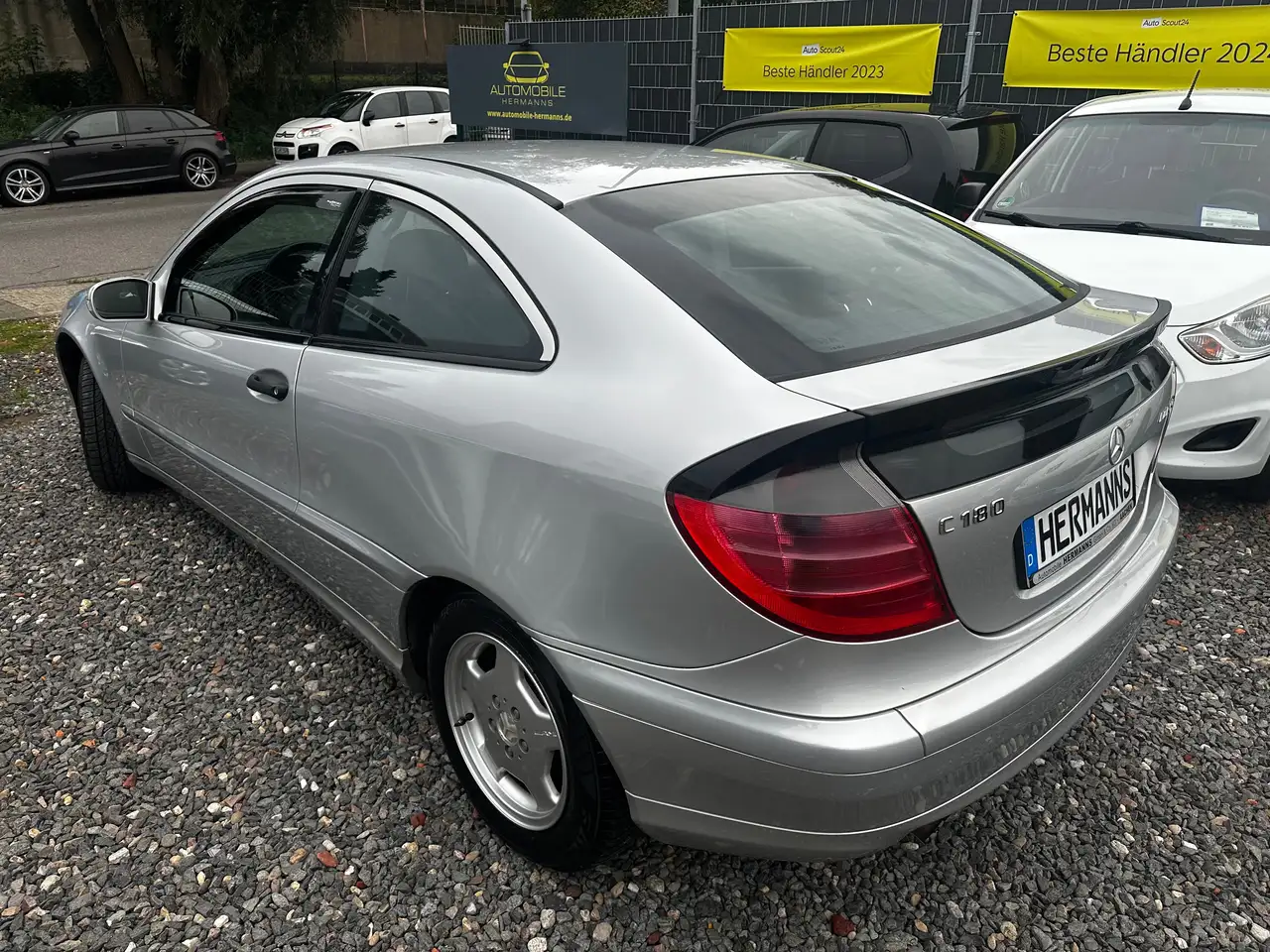 Mercedes-Benz C 180 *ALLWETTERREIFEN / KLIMAANLAGE / TÜV NEU*, foto 5