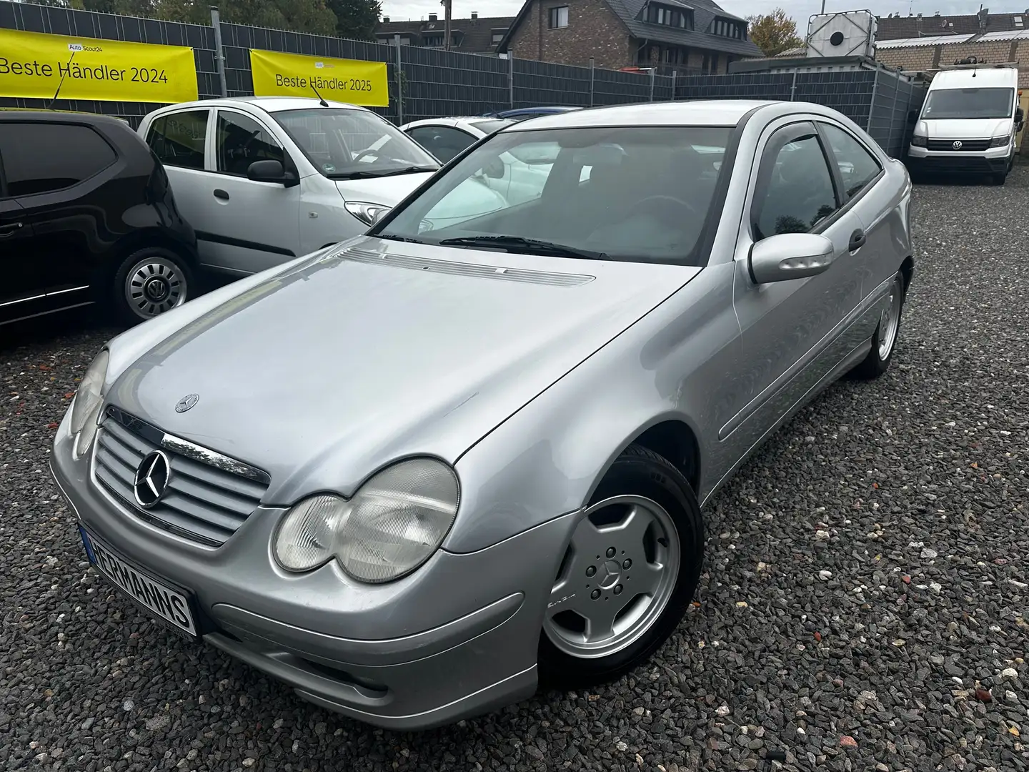 Mercedes-Benz C 180 C 180 *ALLWETTERREIFEN / TÜV NEU* Silber - 1