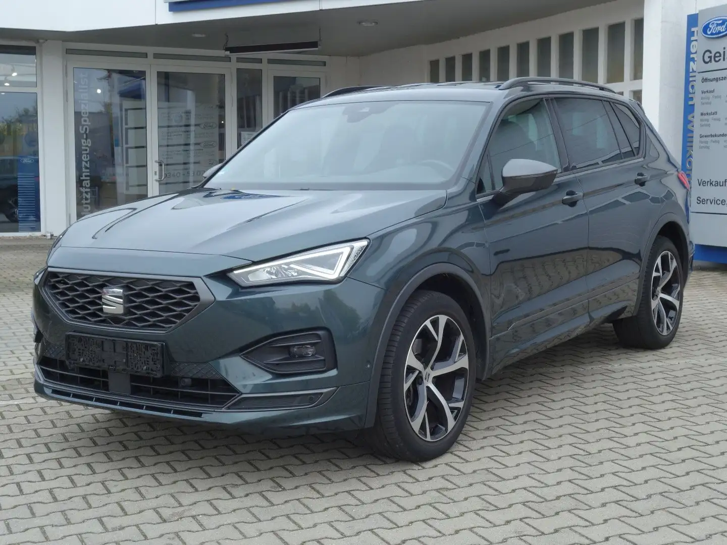 SEAT Tarraco FR Auto 7-Sitze AHK Navi Klima LED Sitzh Vert - 1