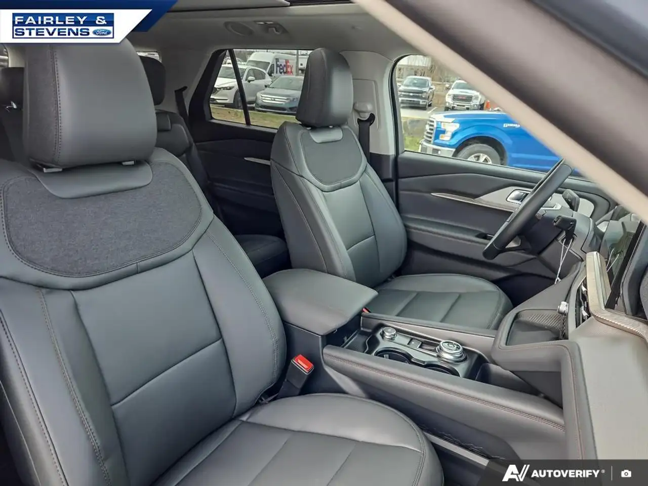 Ford Explorer fotografie Ford Explorer