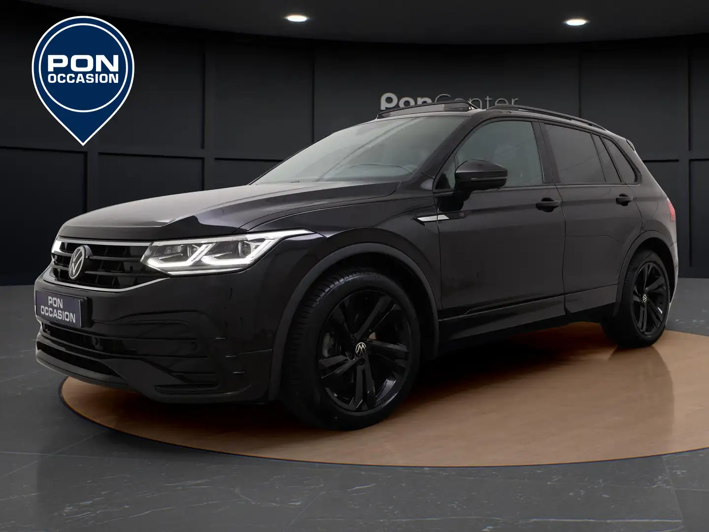 Volkswagen Tiguan 1.5 TSI 150 PK DSG R-Line Business Black Style | P Zwart - 1