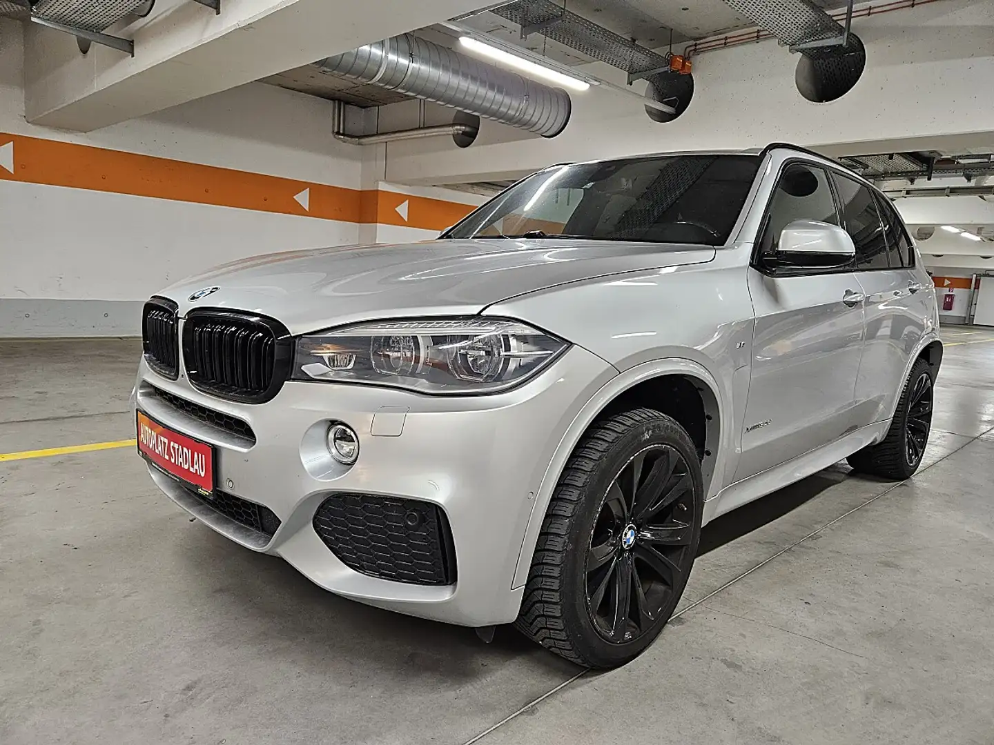 BMW X5 xDrive30d Aut. Silber - 1