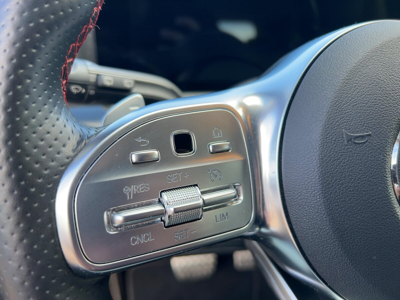 Mercedes-Benz GLA 250 GLA 250e AMG-Line/Navi/Keyless-Go/CarPlay/Dist. — photo 13