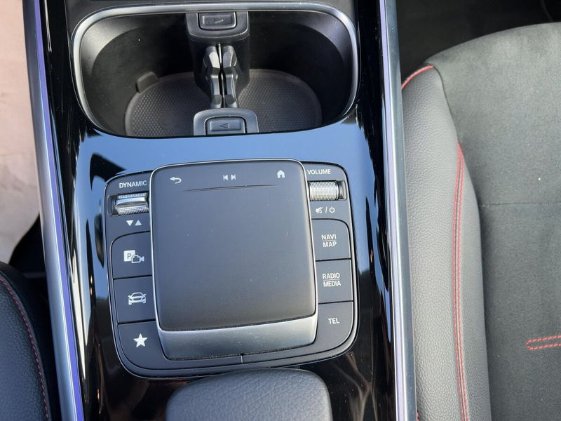 Mercedes-Benz GLA 250 GLA 250e AMG-Line/Navi/Keyless-Go/CarPlay/Dist. — photo 16