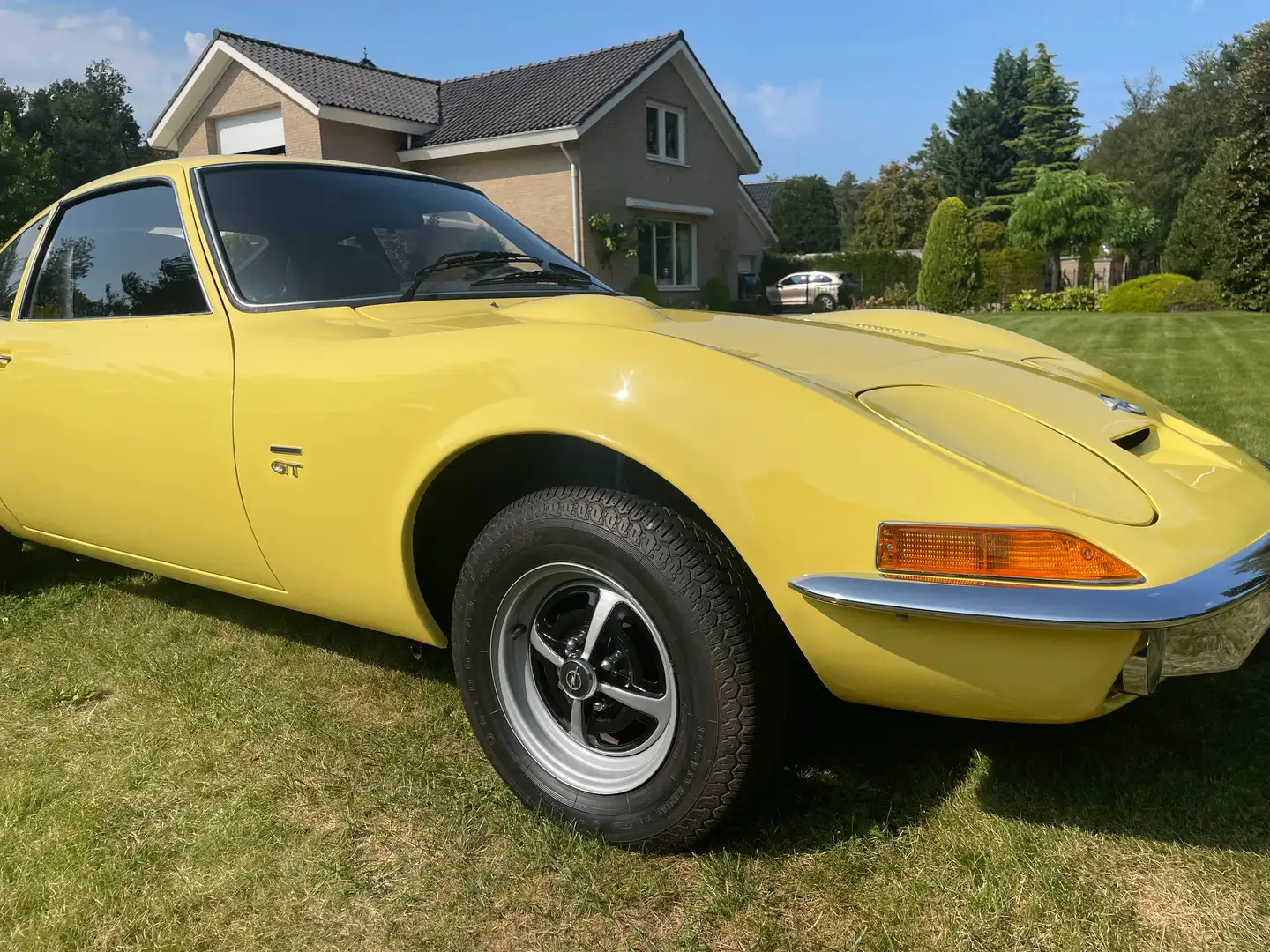 Opel GT 1900-S Amarillo - 1