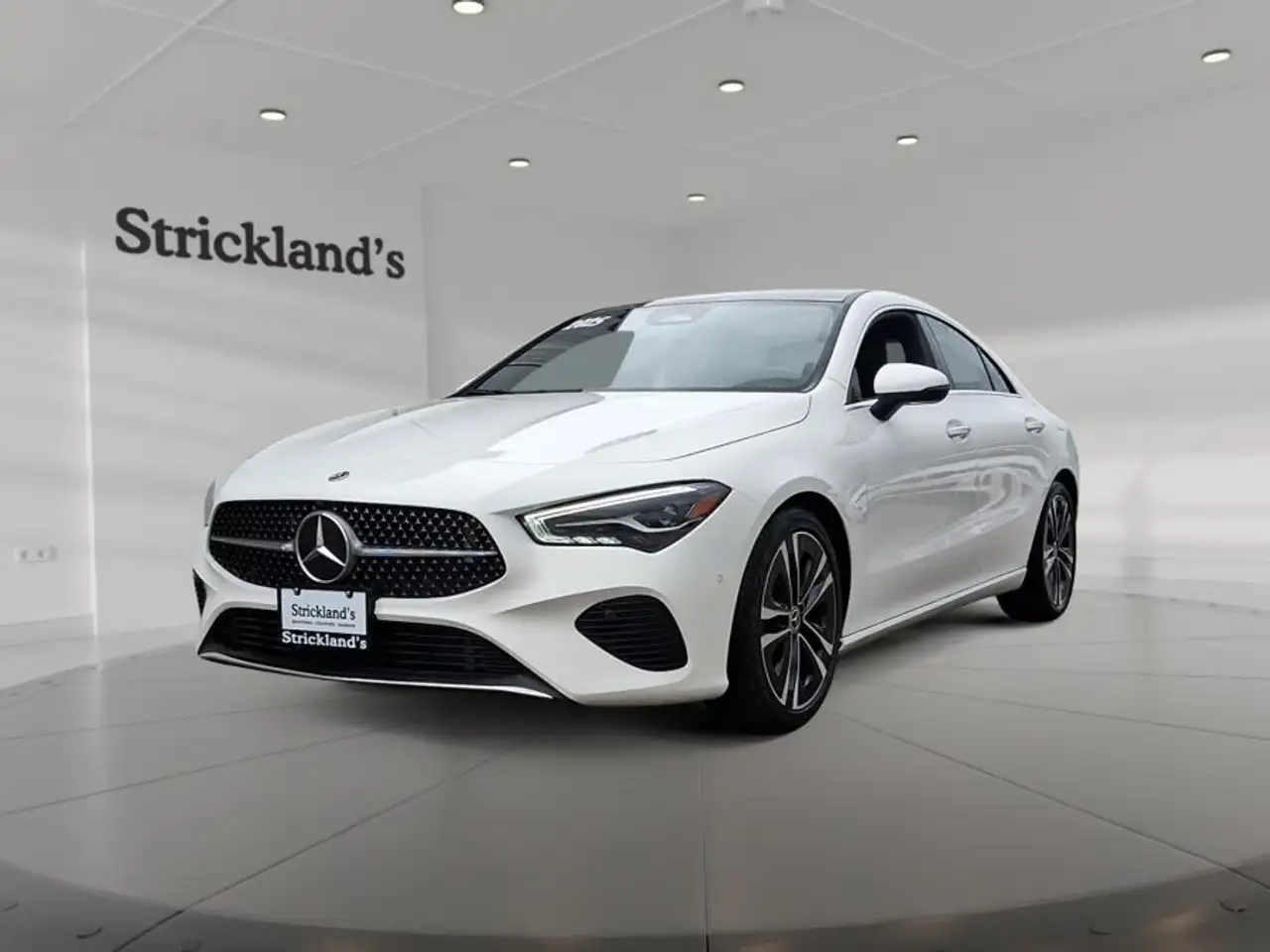 Mercedes-Benz CLA снимка Mercedes-Benz CLA