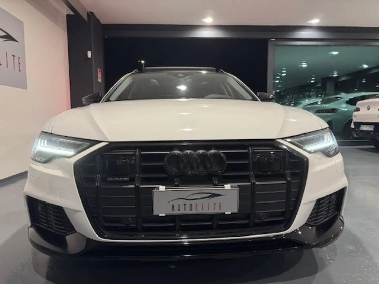 Audi A6 allroad 50 TDI 286CV TETTO/MATRIX/RADAR/R21 Blanc - 2
