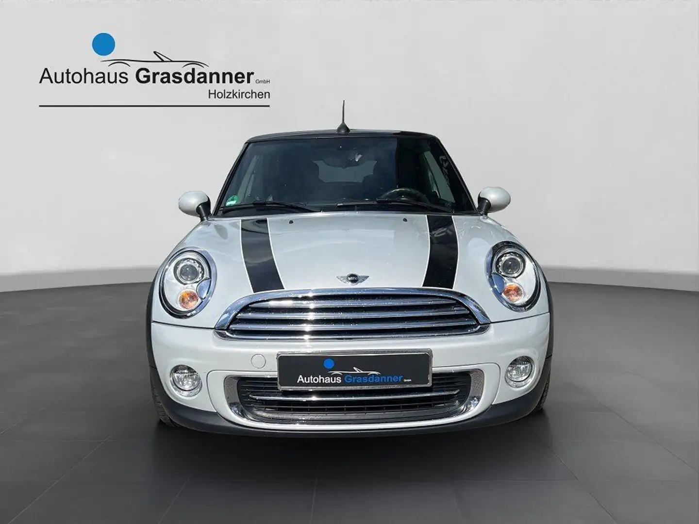 MINI Cooper Cabrio Silber - 2