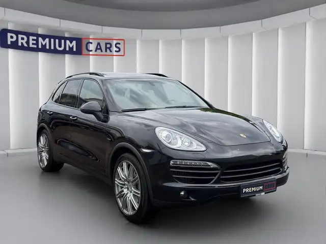 Porsche Cayenne view 7
