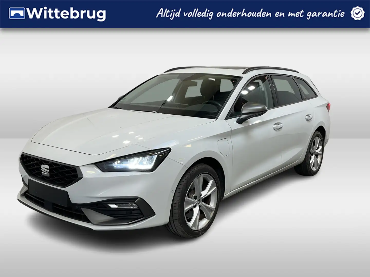 SEAT Leon e-Hybrid Sportstourer 1.4 TSI eHybrid PHEV FR Business Inte Білий - 1