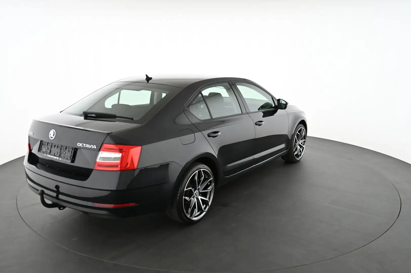Skoda Octavia 1.5 TSI ACT Ambition Dynamic DSG Pickerl NEU Schwarz - 2