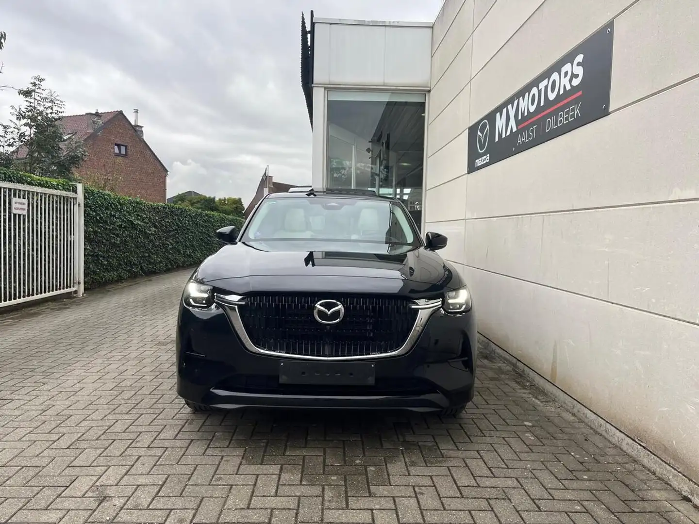 Mazda CX-60 plug-In Hybrid 327 pk 8AT AWD TAKUMI * BTW WAGE... Zwart - 2