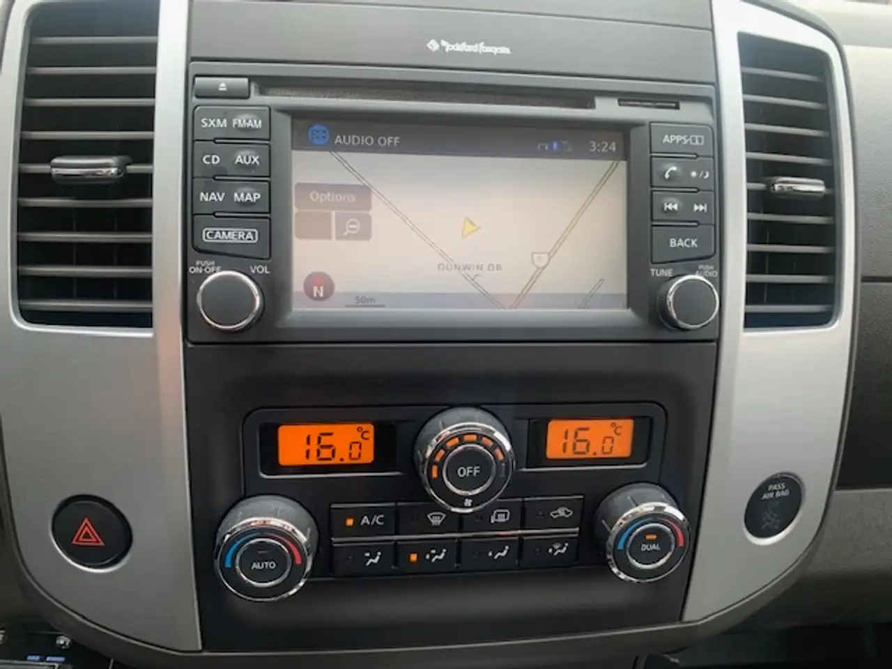 Nissan Frontier снимка Nissan Frontier