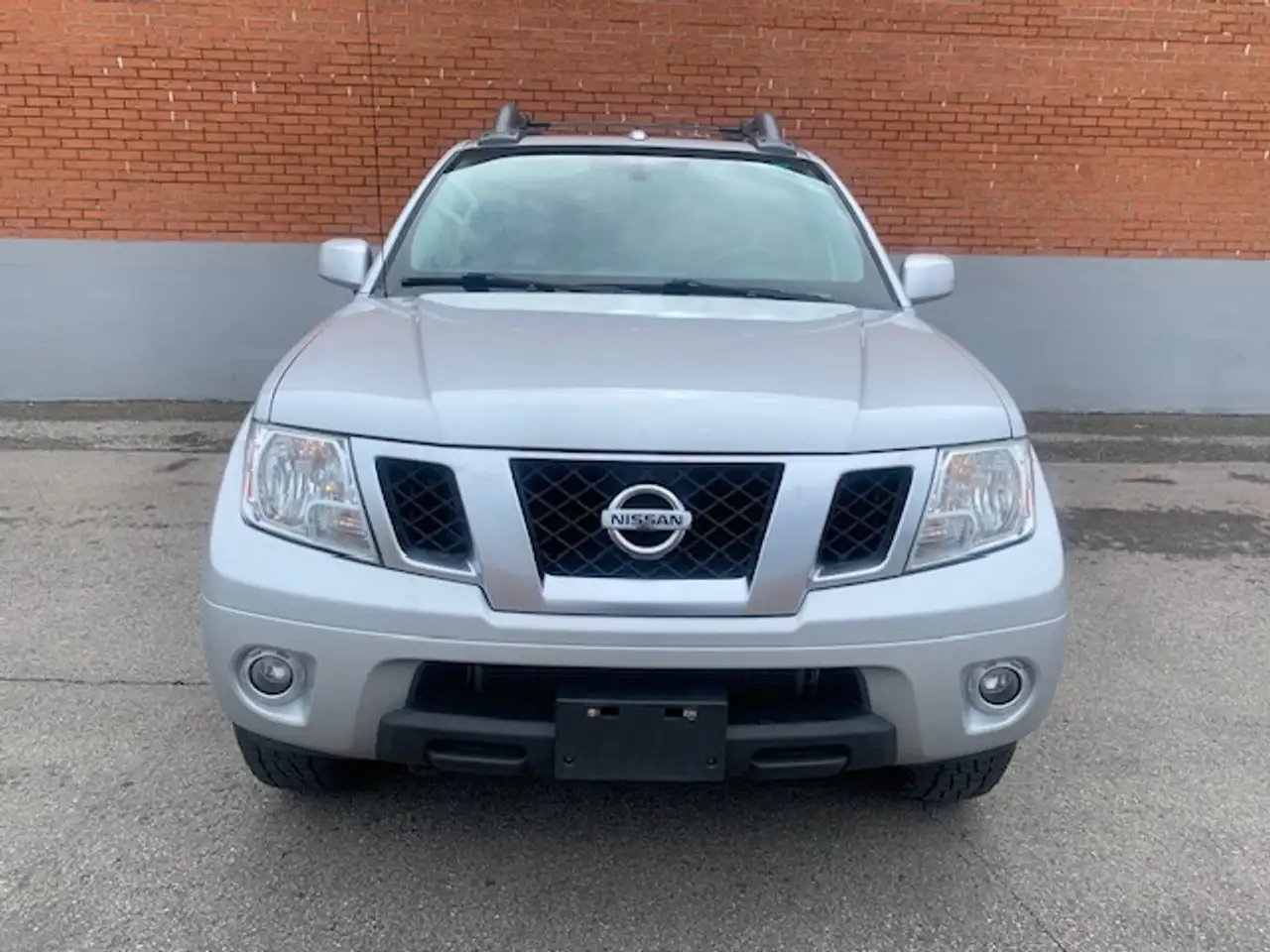 Nissan Frontier снимка Nissan Frontier