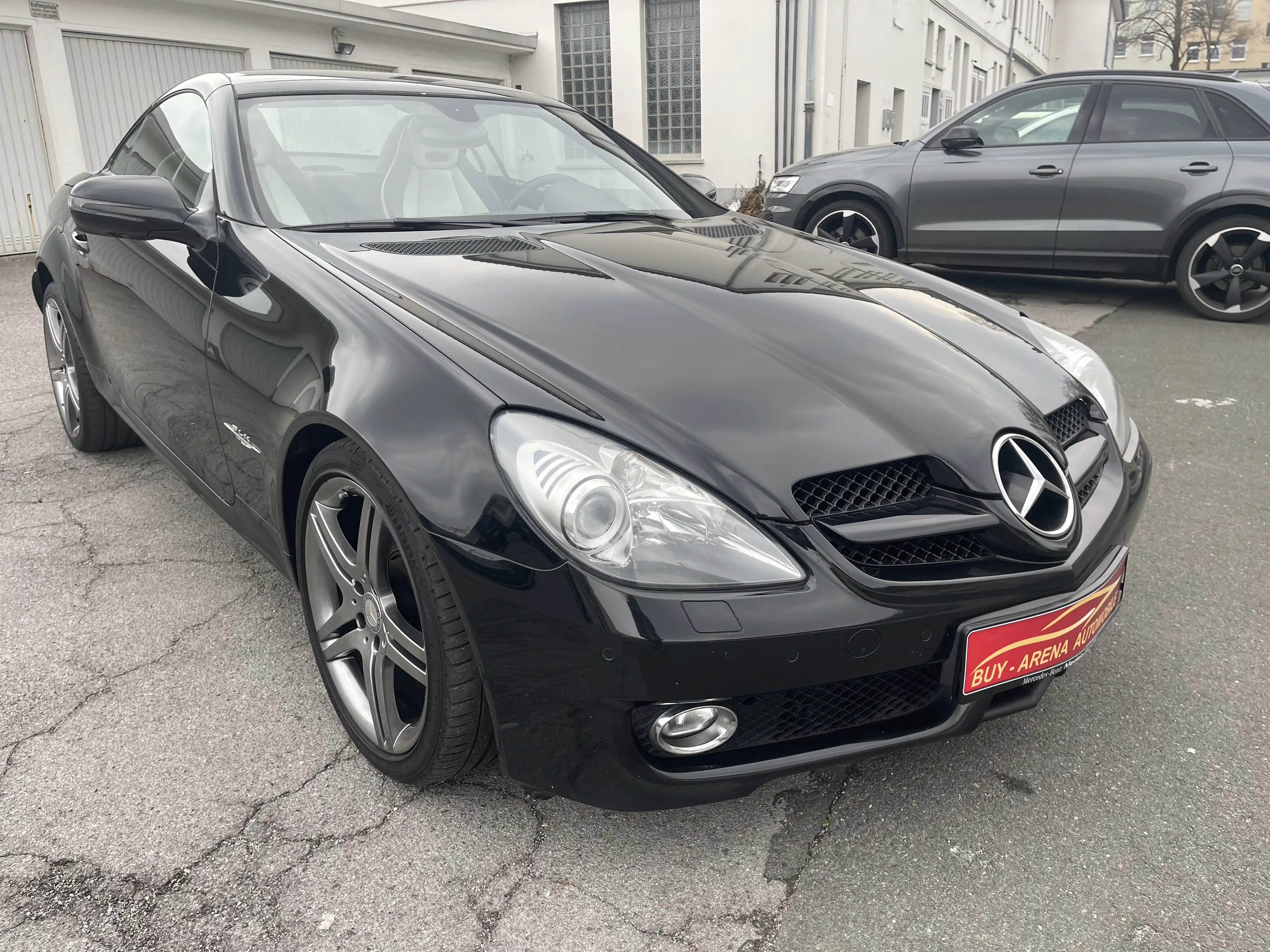 Mercedes-Benz SLK 200 2Look-Edition Roadster Designo Automatik Schwarz — photo 10