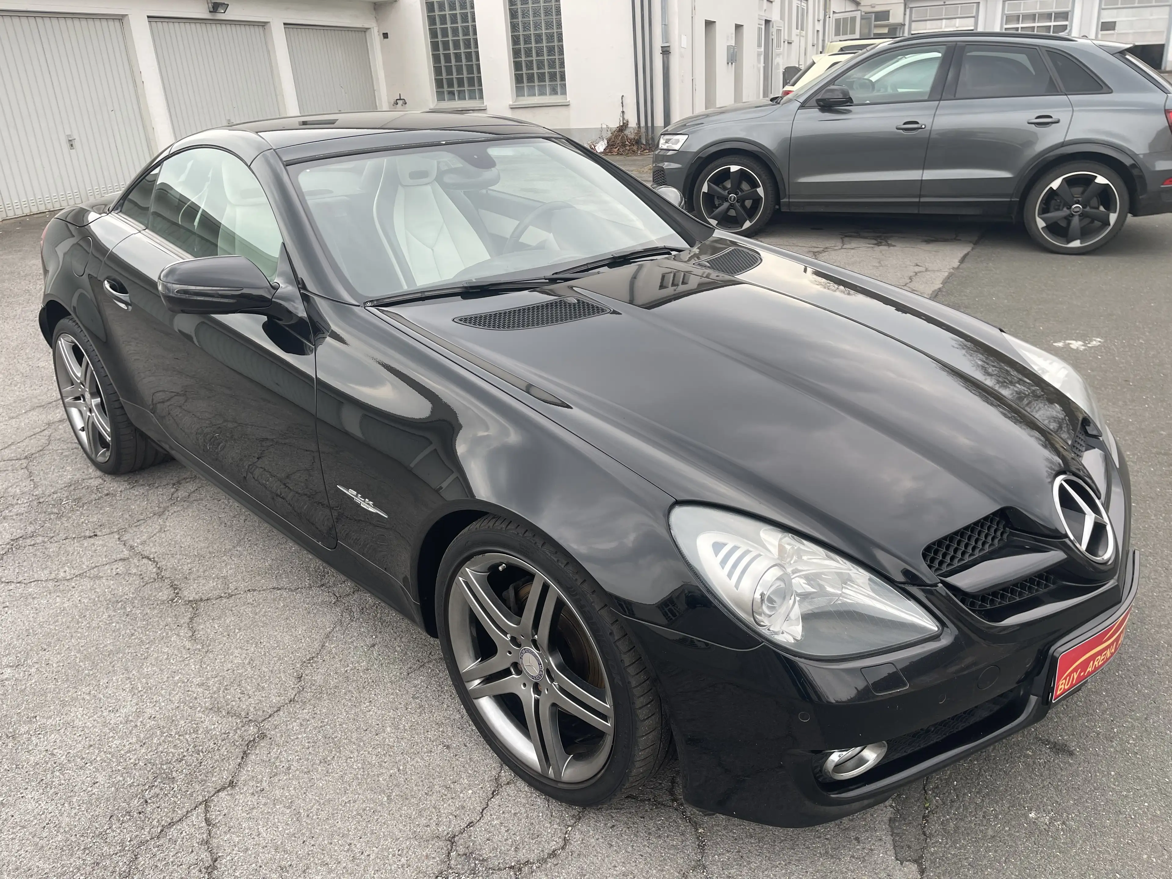 Mercedes-Benz SLK 200 2Look-Edition Roadster Designo Automatik Schwarz — photo 9