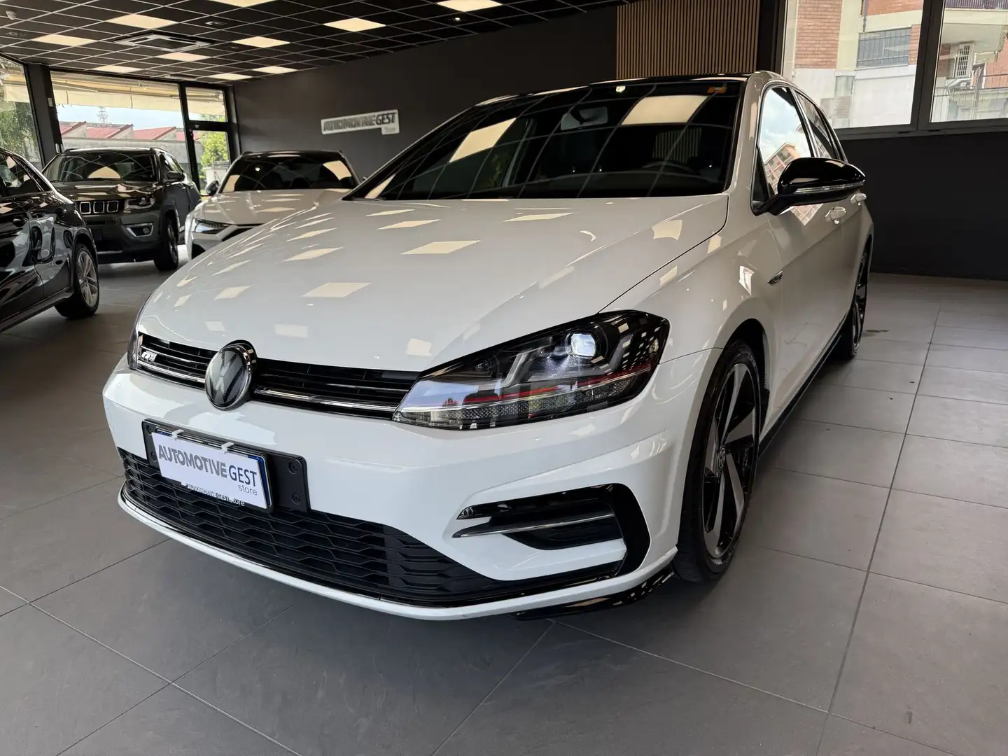 Volkswagen Golf 1.5 TSI 150CV 5p. R-LINE *FULL OPTIONAL* Bianco - 1