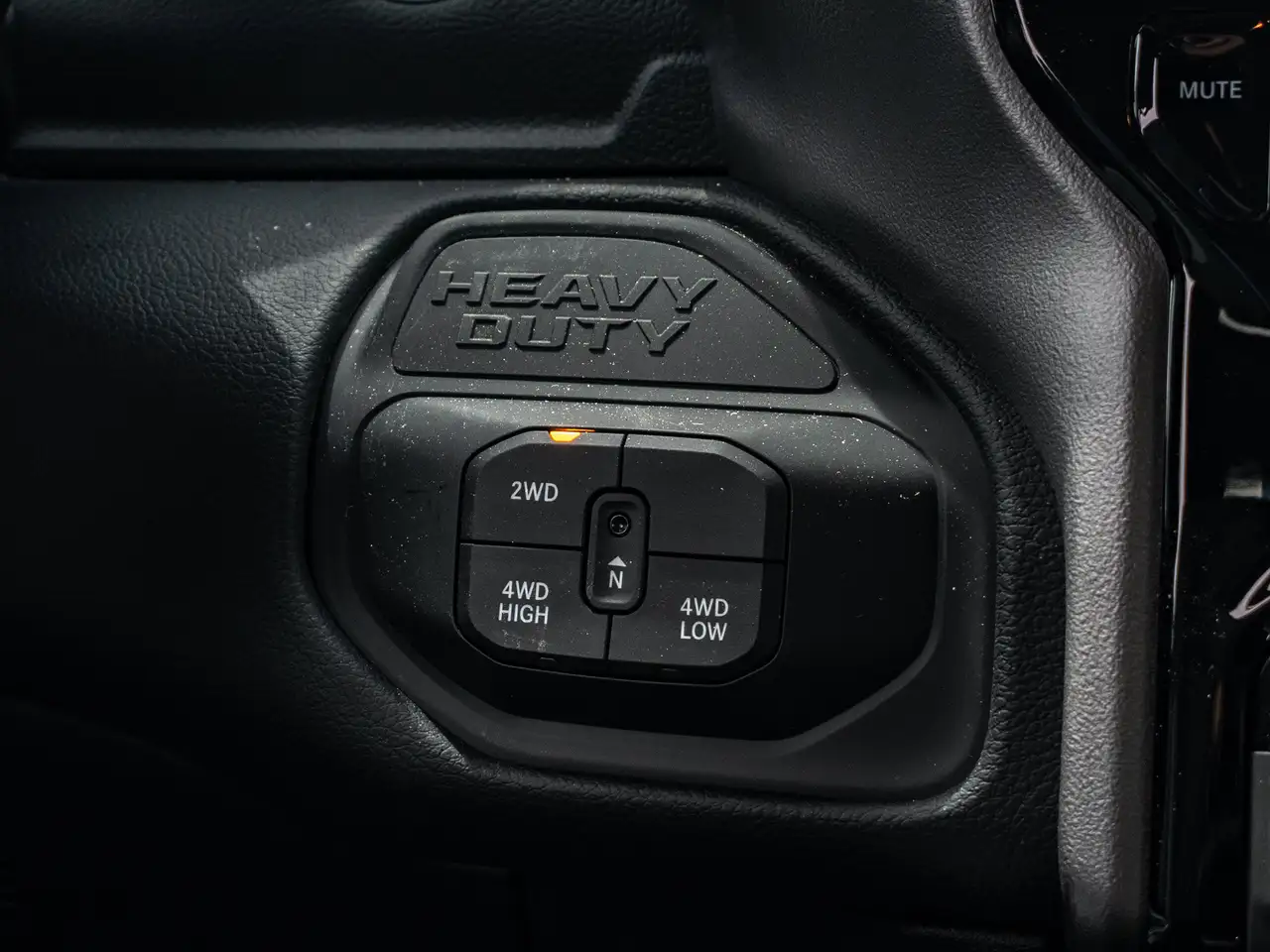 RAM 2500 photo RAM 2500