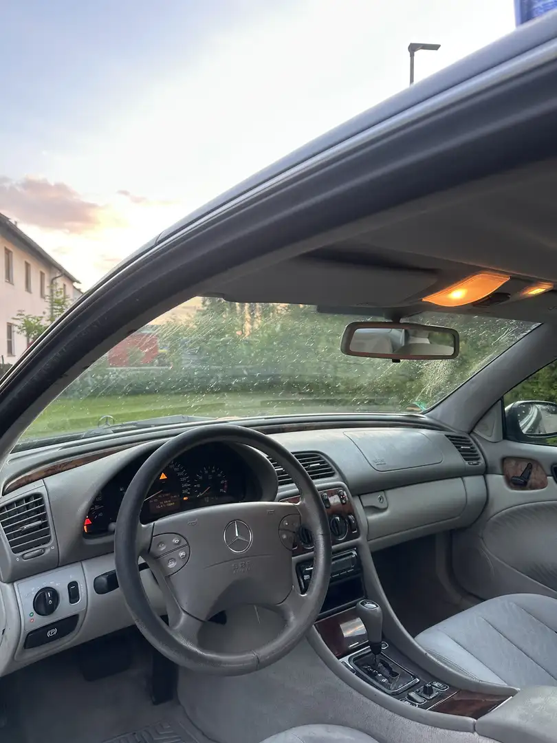 Mercedes-Benz CLK 230 Coupe Kompressor Elegance - 2