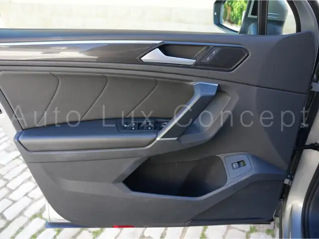 Volkswagen Tiguan view 13