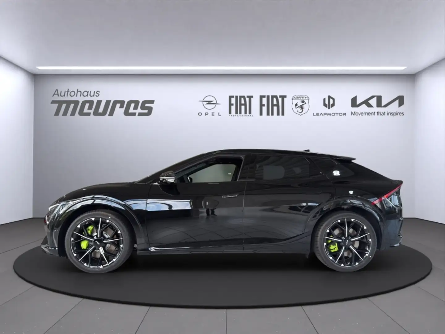 Kia EV6 GT 84 kWh 609 PS Allrad Pano. El. Heckklappe Klima Schwarz - 2