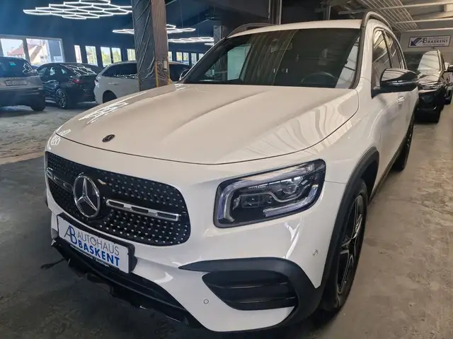 Mercedes-Benz GLB 220 d AMG LINE*KEYLESS-GO*LED*STAND-HZ*