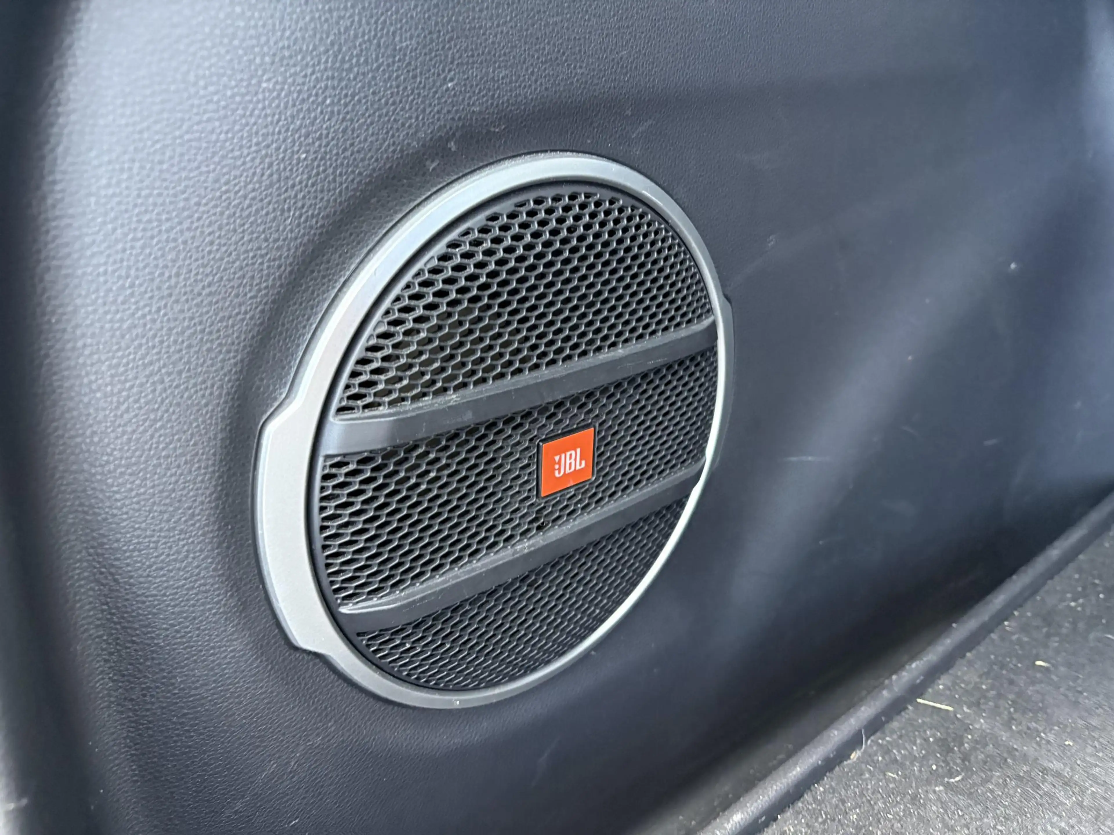 Toyota Corolla Cross 2.0 High Power Hybrid Launch Edition — photo 6