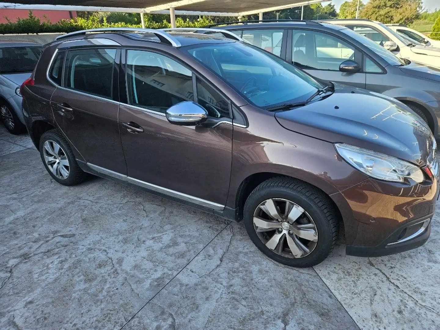 Peugeot 2008 1° serie 1.6 e-HDi 92 CV Stop&Start Allure Braun - 1