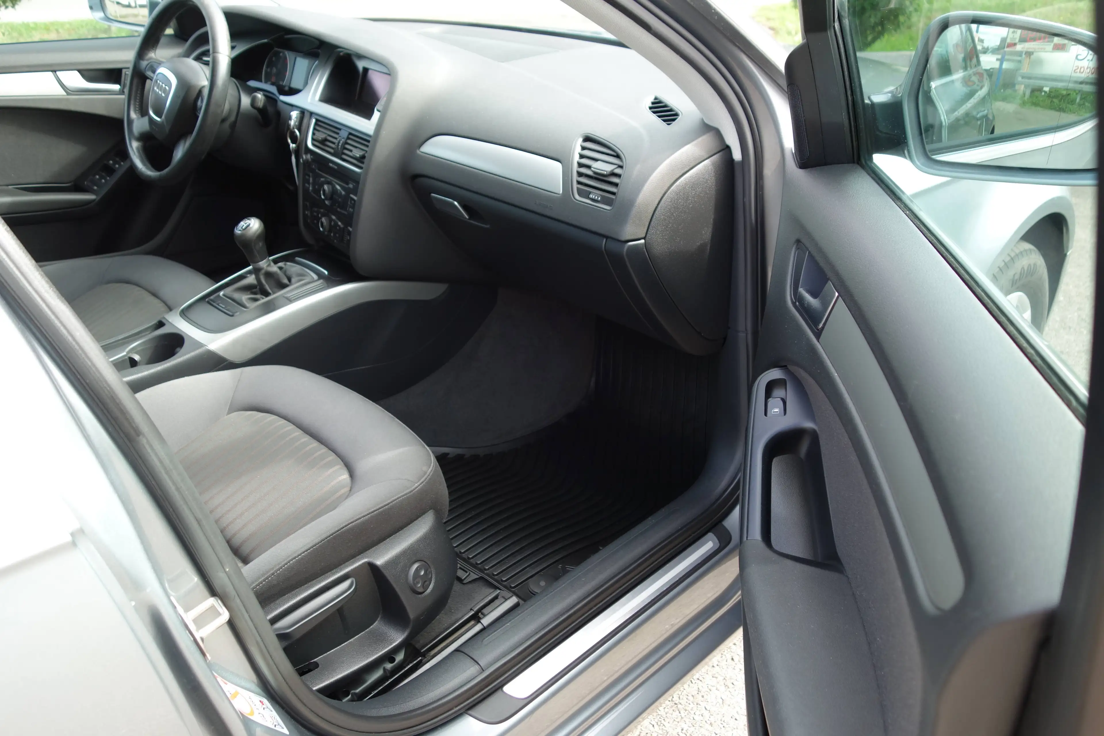 Audi A4 A4 Avant Diesel Avant 2.0 TDI DPF Ambition — photo 14