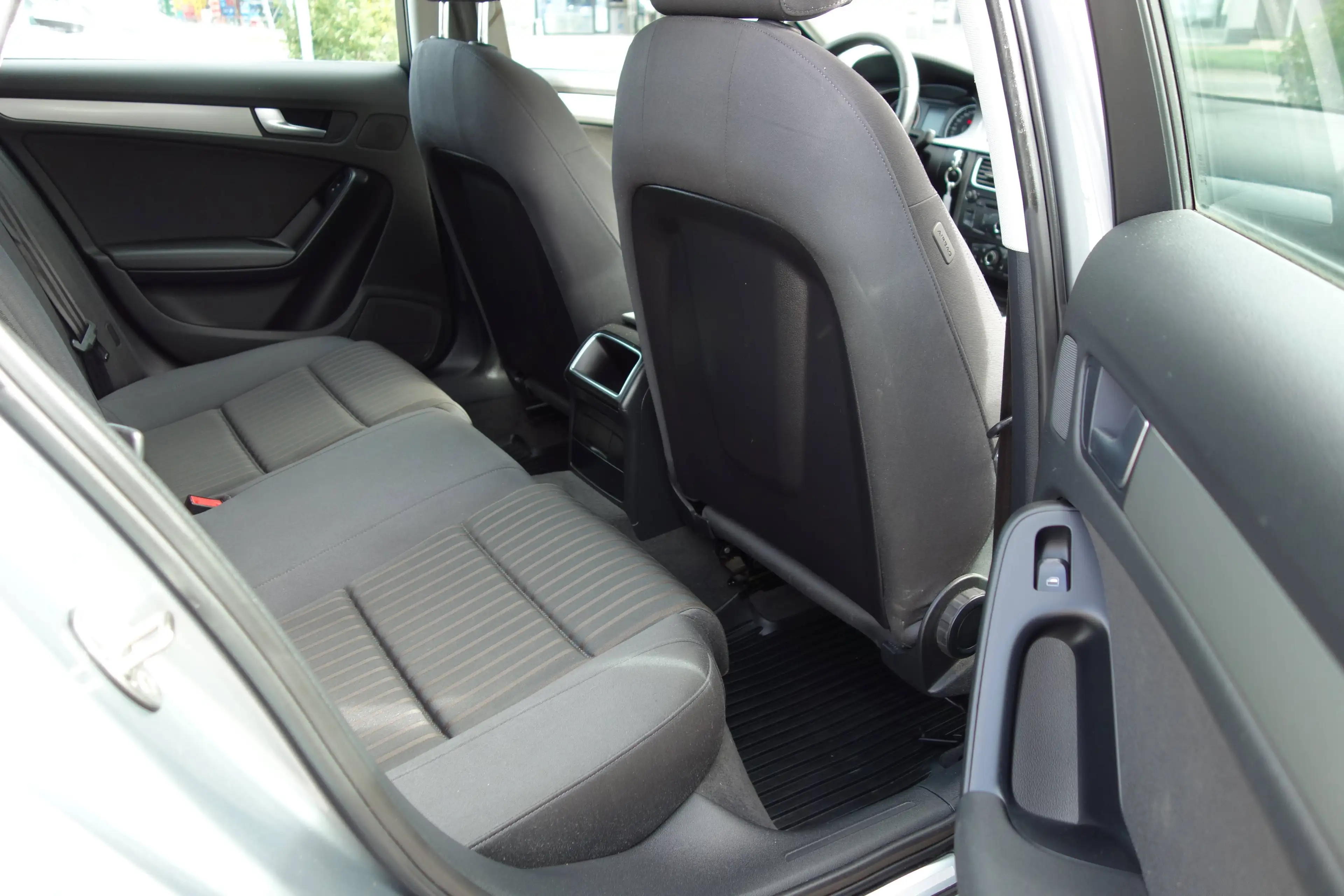 Audi A4 A4 Avant Diesel Avant 2.0 TDI DPF Ambition — photo 15