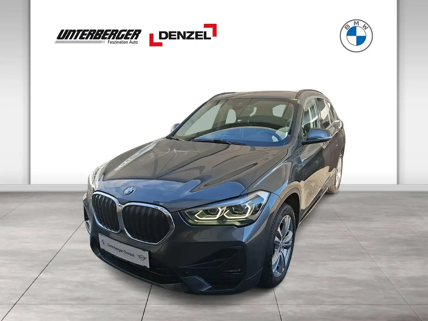 BMW X1 xDrive18d (F48) Sport Line Head-Up LED WLAN Grijs - 1