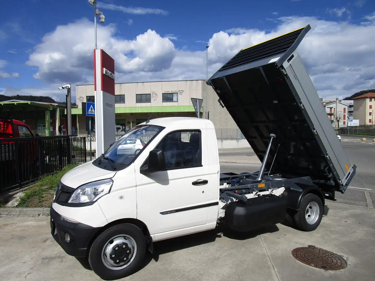 Piaggio Porter NP6  MAXXI RUOTA GEMELLA Short Range GPL Bianco - 1