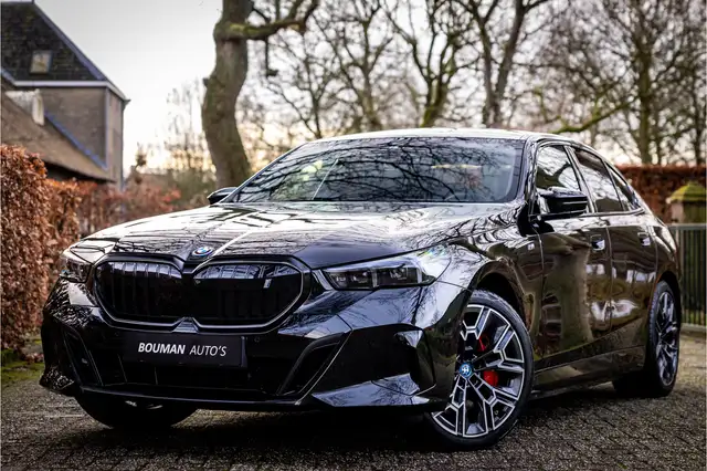 BMW i5 xDrive40 84 kWh 4WD M Sport Pro Panorama 20" HUD A