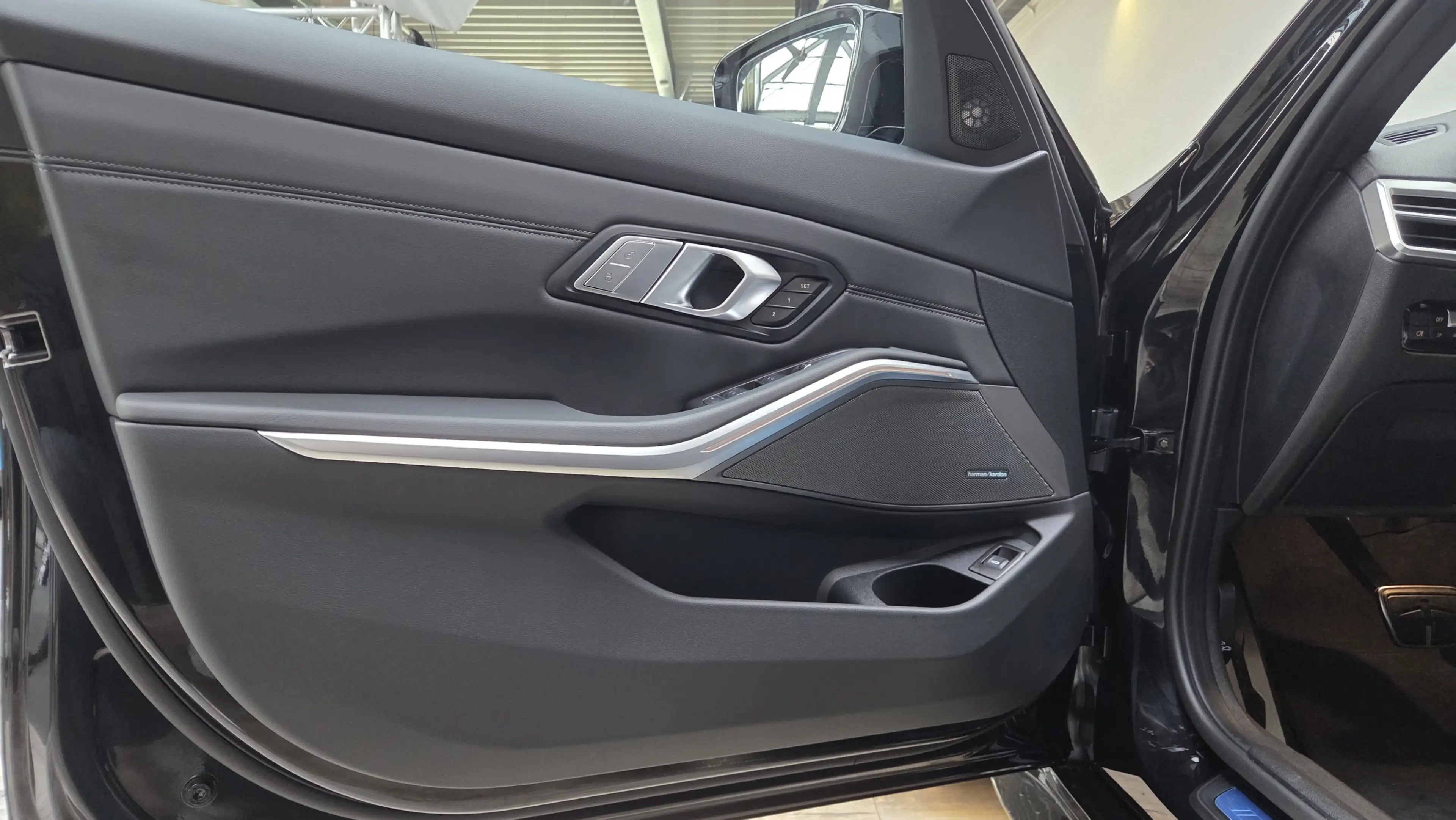 BMW M3 xDr. Competition Sitzlüftung Carbon ACC 360° — photo 17