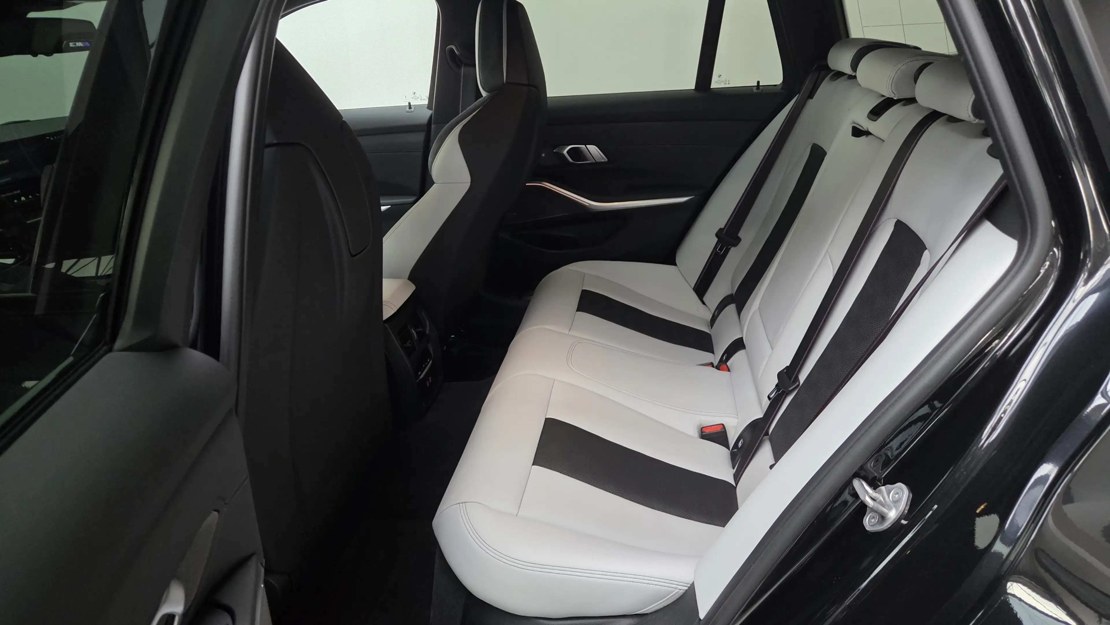 BMW M3 xDr. Competition Sitzlüftung Carbon ACC 360° — photo 19