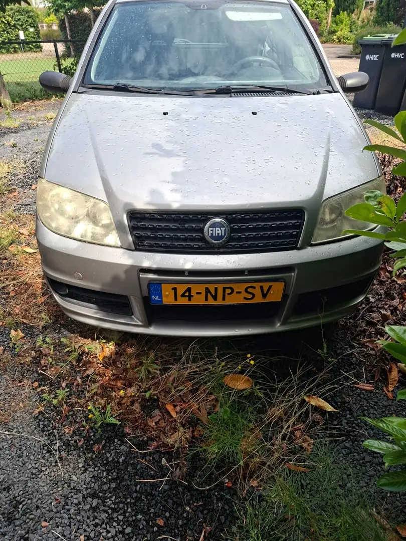 Fiat Punto Punto 1.2 Sound Zilver - 2